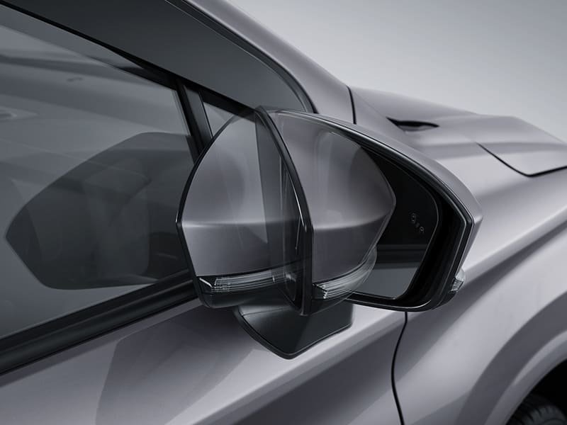 Avanza — Eksterior Samping