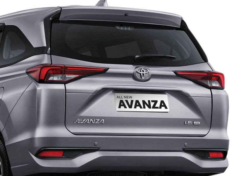 Avanza — Eksterior Belakang