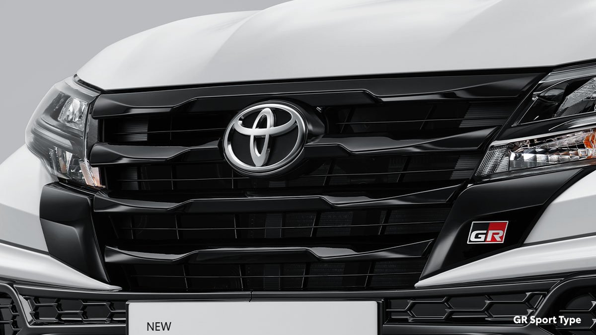 Rush — New Black Glossy Front Grille Ornament