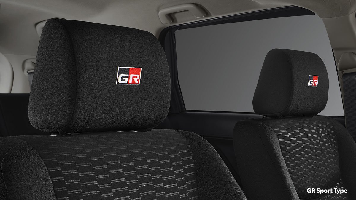 Rush — Headrest with GR Logo