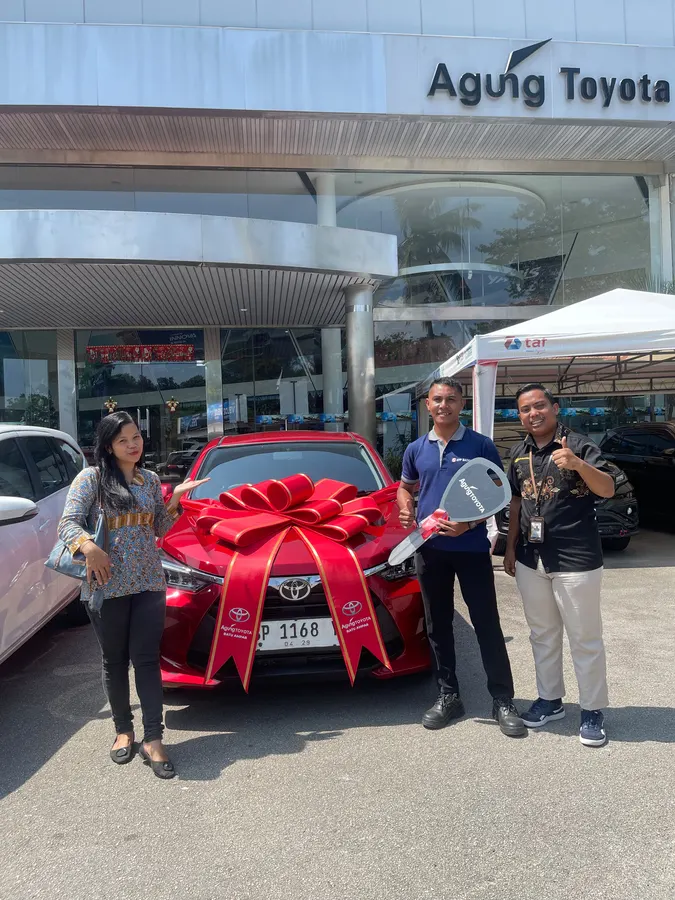 Serah terima unit Toyota Agya bersama Bang Vinsen
