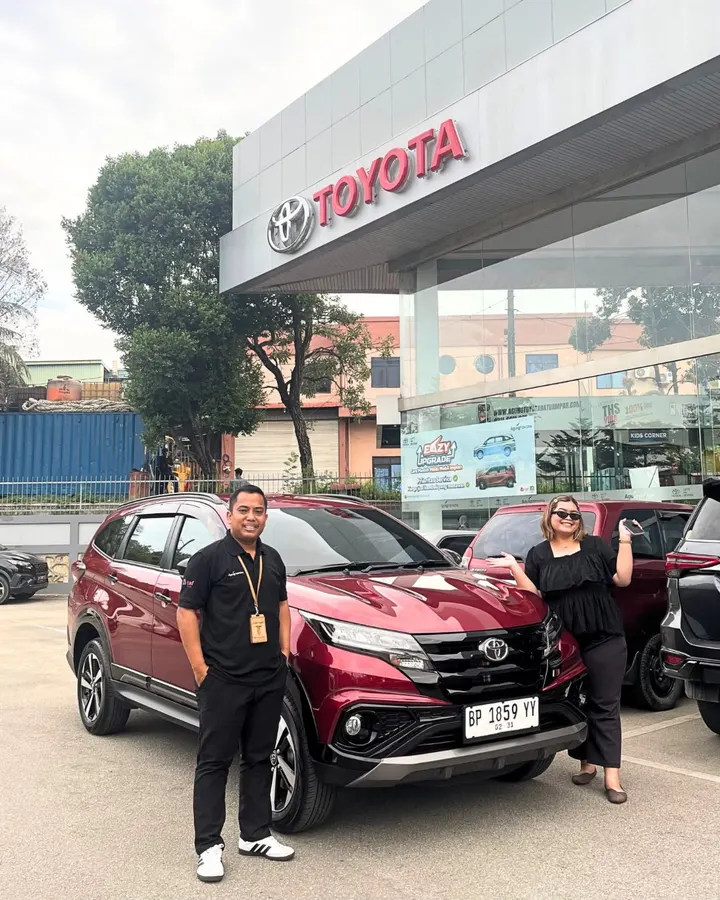 Serah terima unit Toyota Rush GR Sport bersama Kak Rini